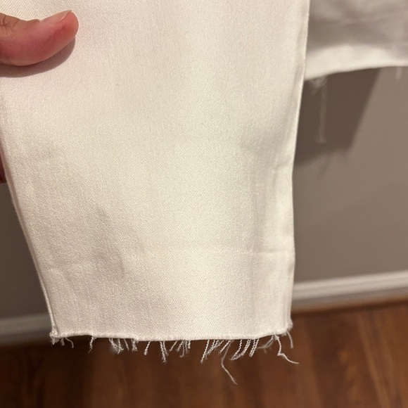 Women's Cropped White Jeans size 16/waist 33 inches - Picture 3 of 6